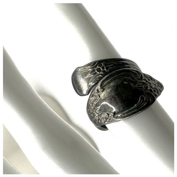 Oneida William Rogers Silver tone  adjustable spoon ring - Picture 3 of 10